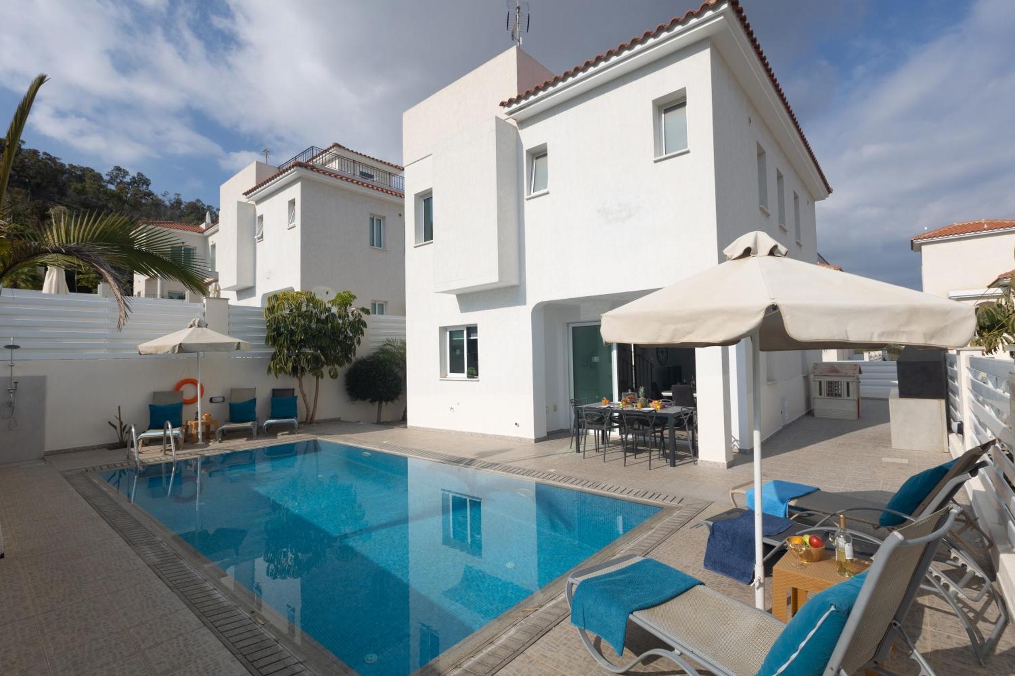 Casa De Nicole * Protaras