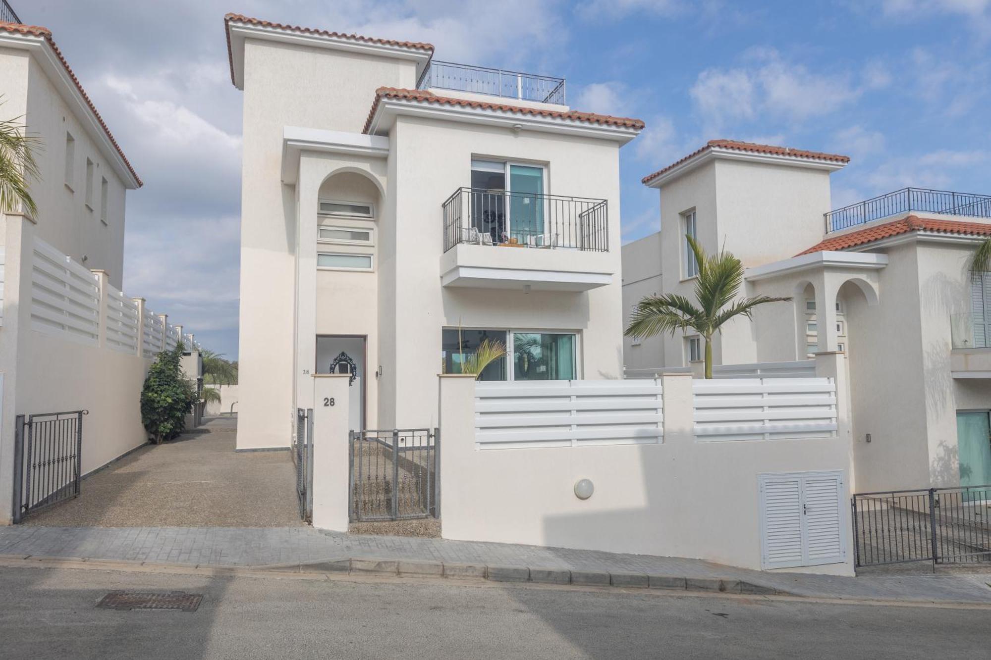 Casa De Nicole Protaras