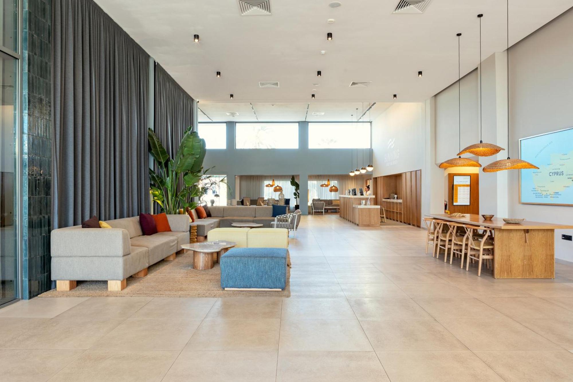 Sunwing Sandy Bay Village 4*