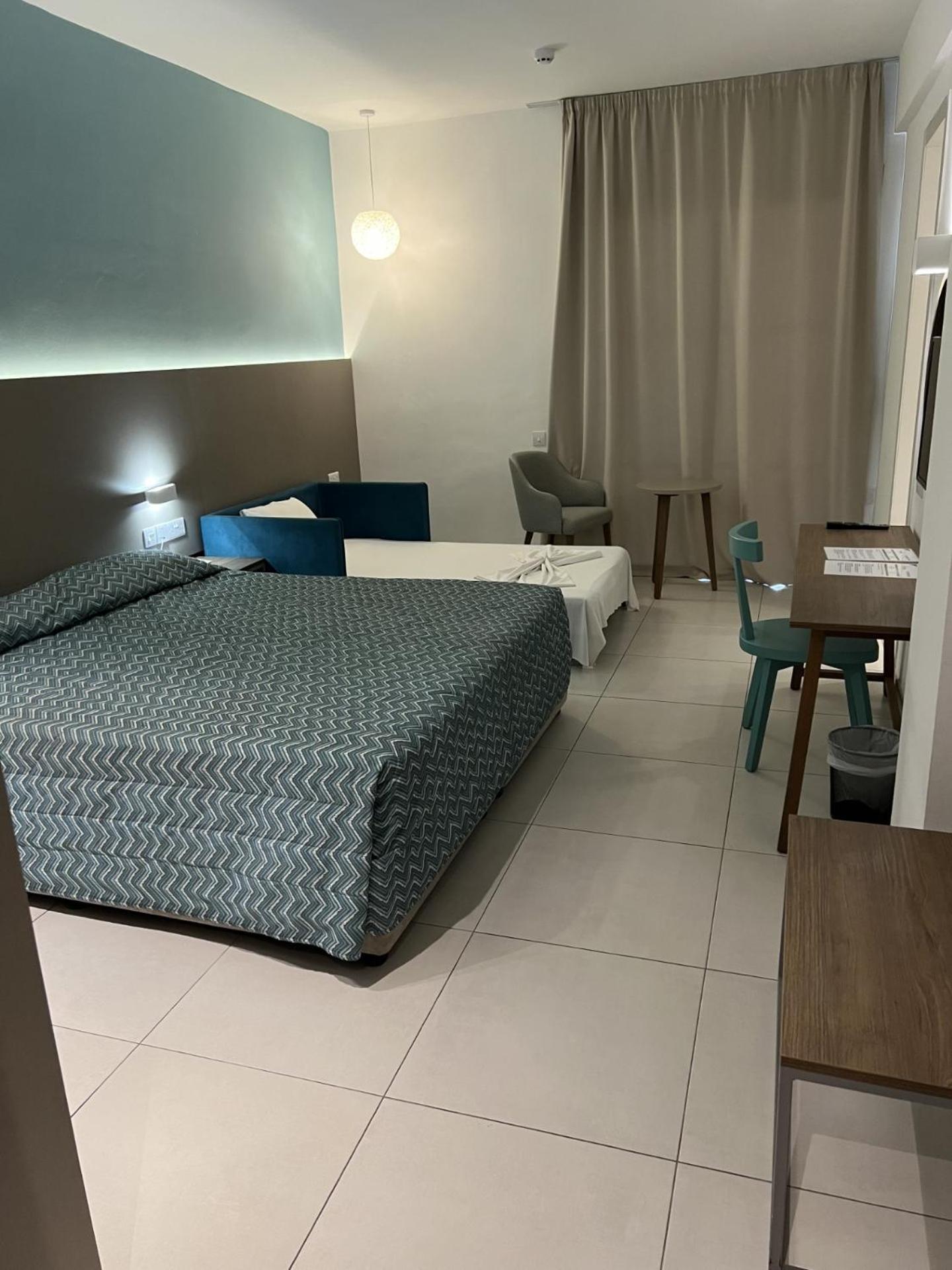 Mandali Hotel 3*