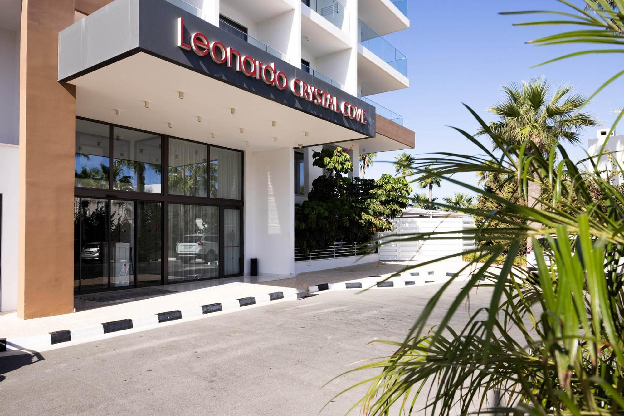Leonardo Crystal Cove & - Adults Only