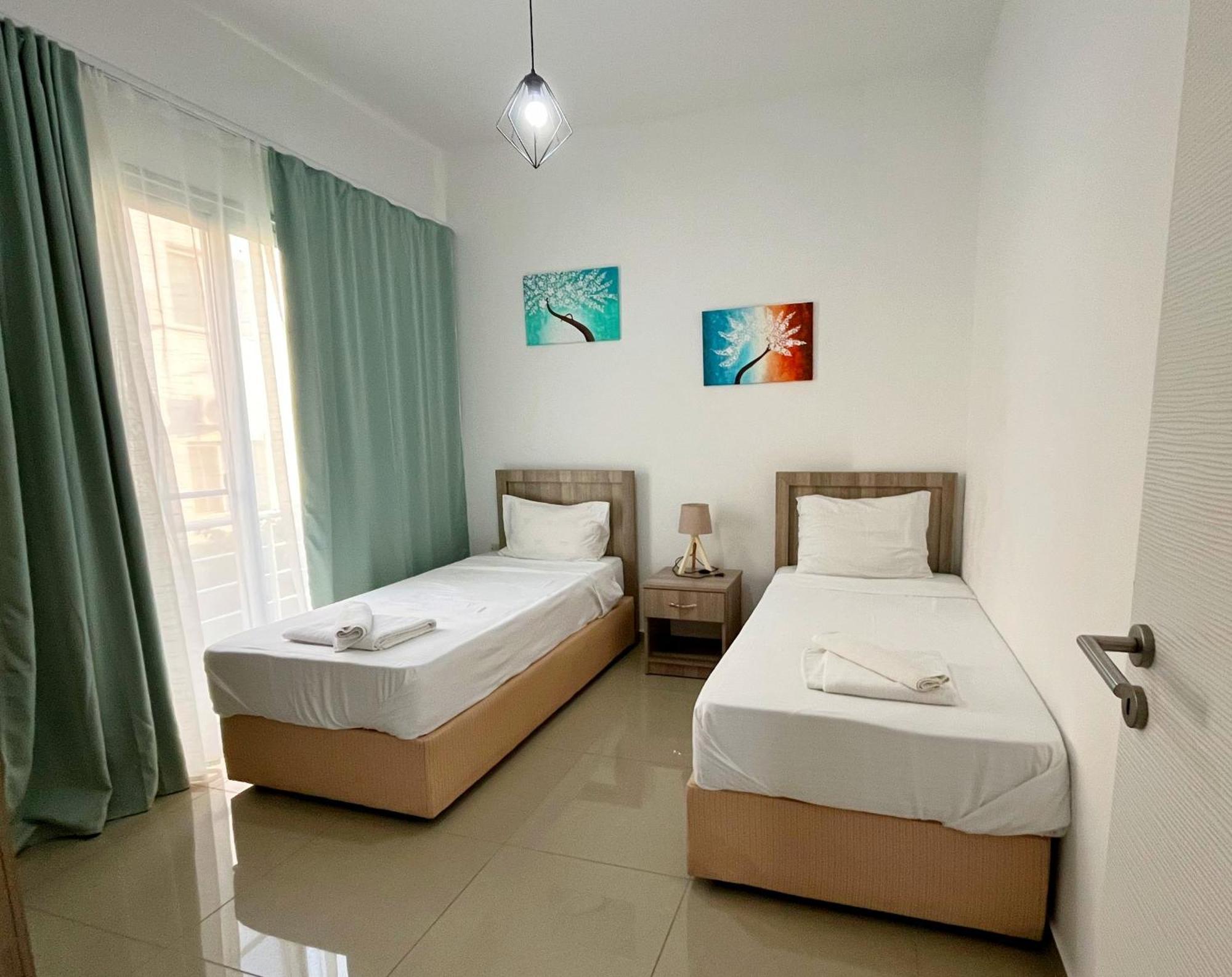 Quitet Two Bedroom With Private Garden Lukomorye D2 Apartment *