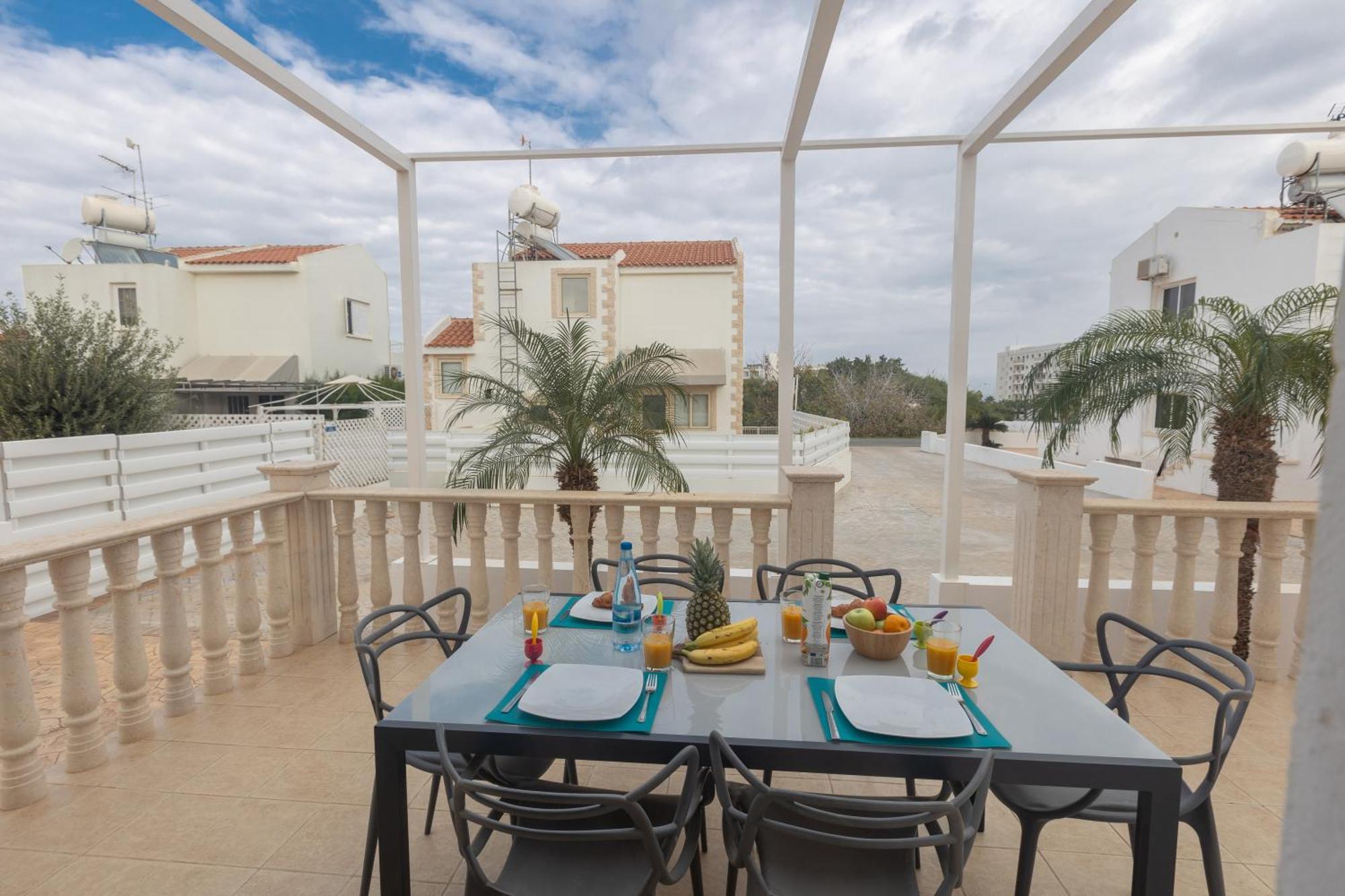 Villa Blue Crystal Seaview Protaras