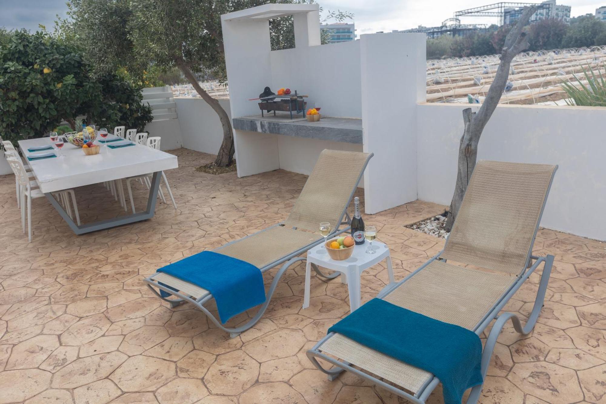 Blue Crystal Seaview * Protaras