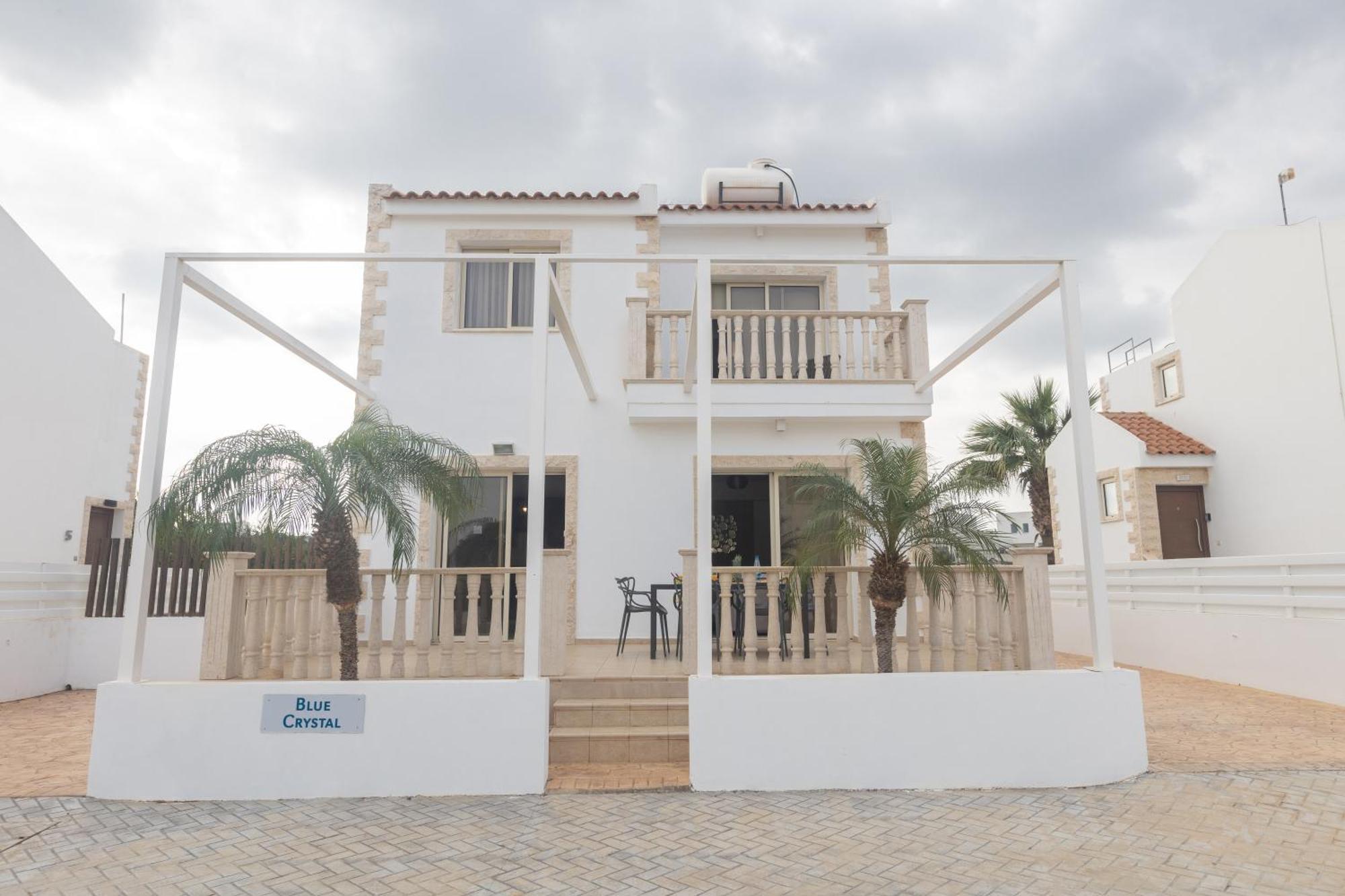 Villa Blue Crystal Seaview