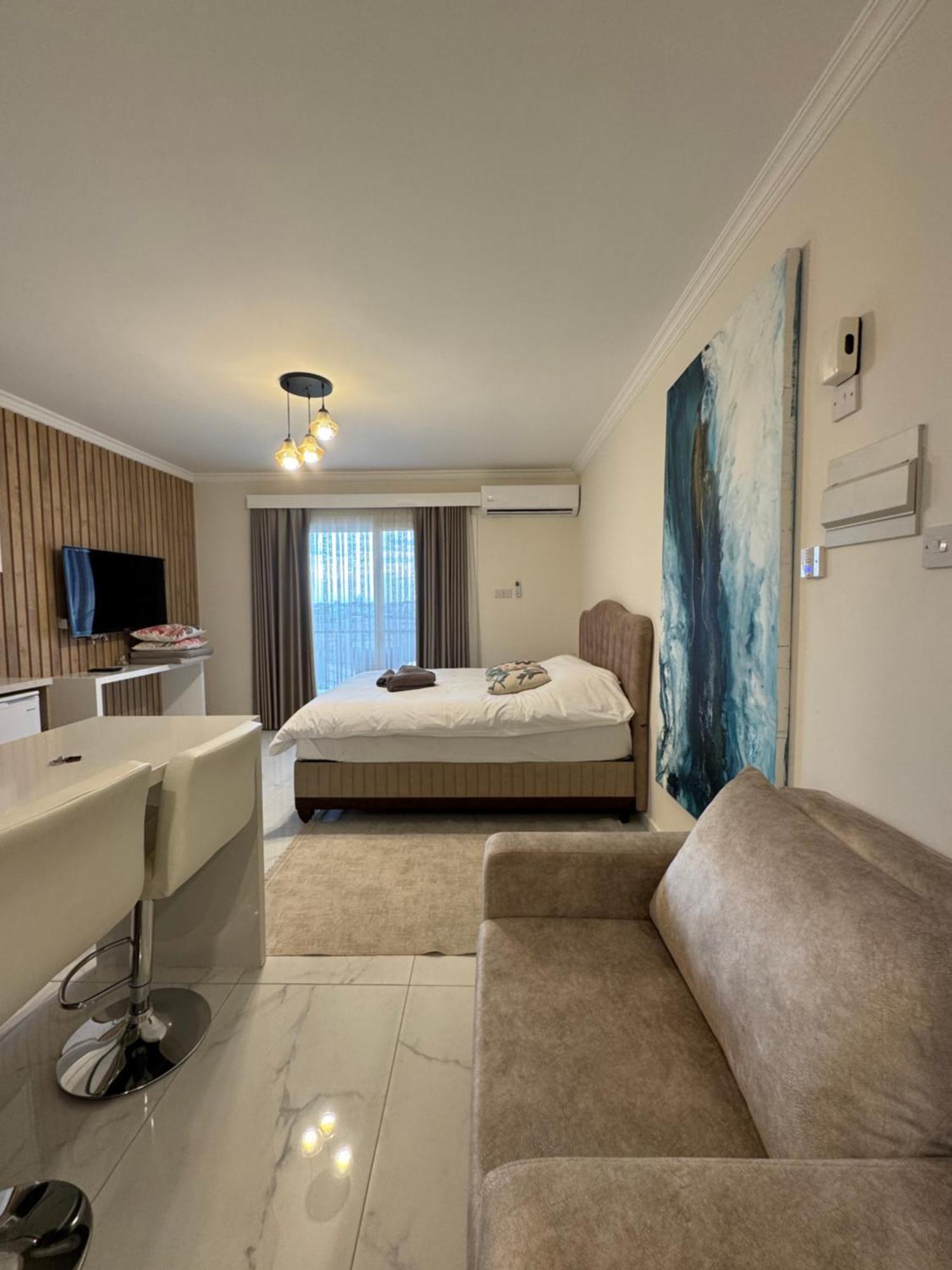 Apartment Luxurious Sea View