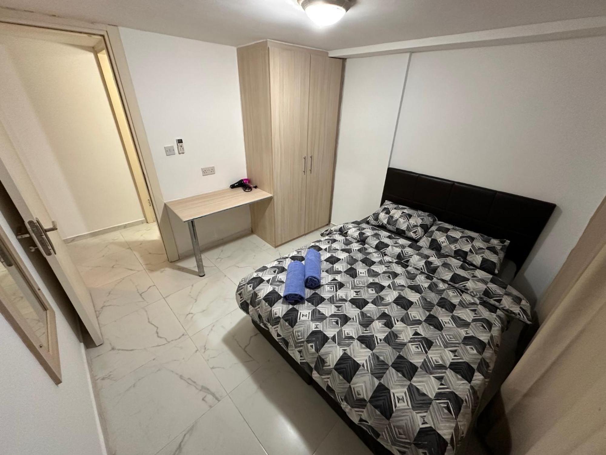 Kyrenia Center, 2 Bedroom, 1 Living Room, Residential
