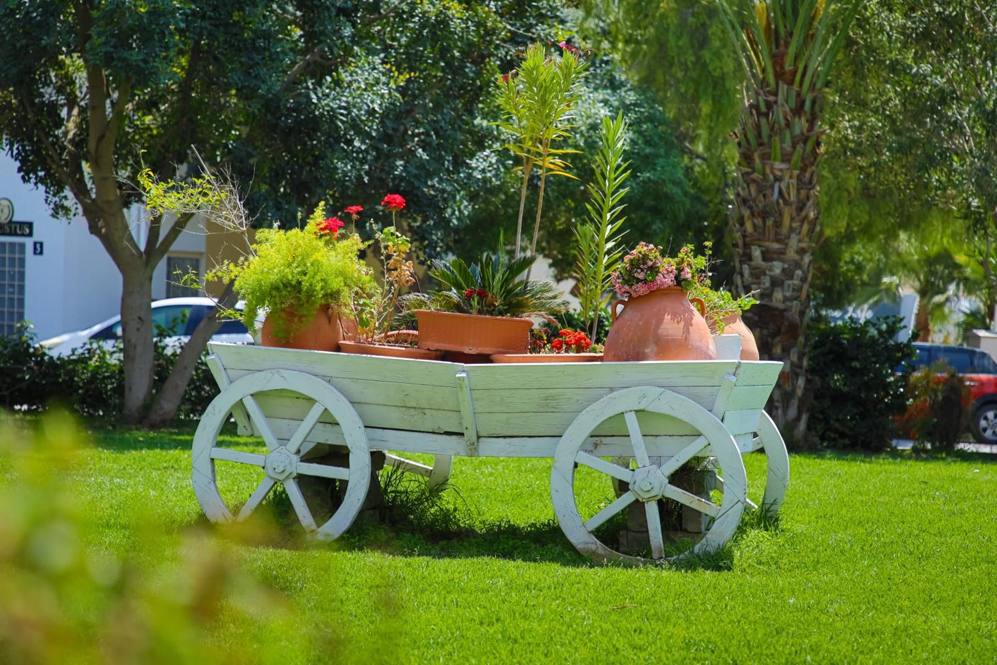 Apartment Garden View Two Bedroom In Caesar & Spa, Long Perivolia tou Trikomou