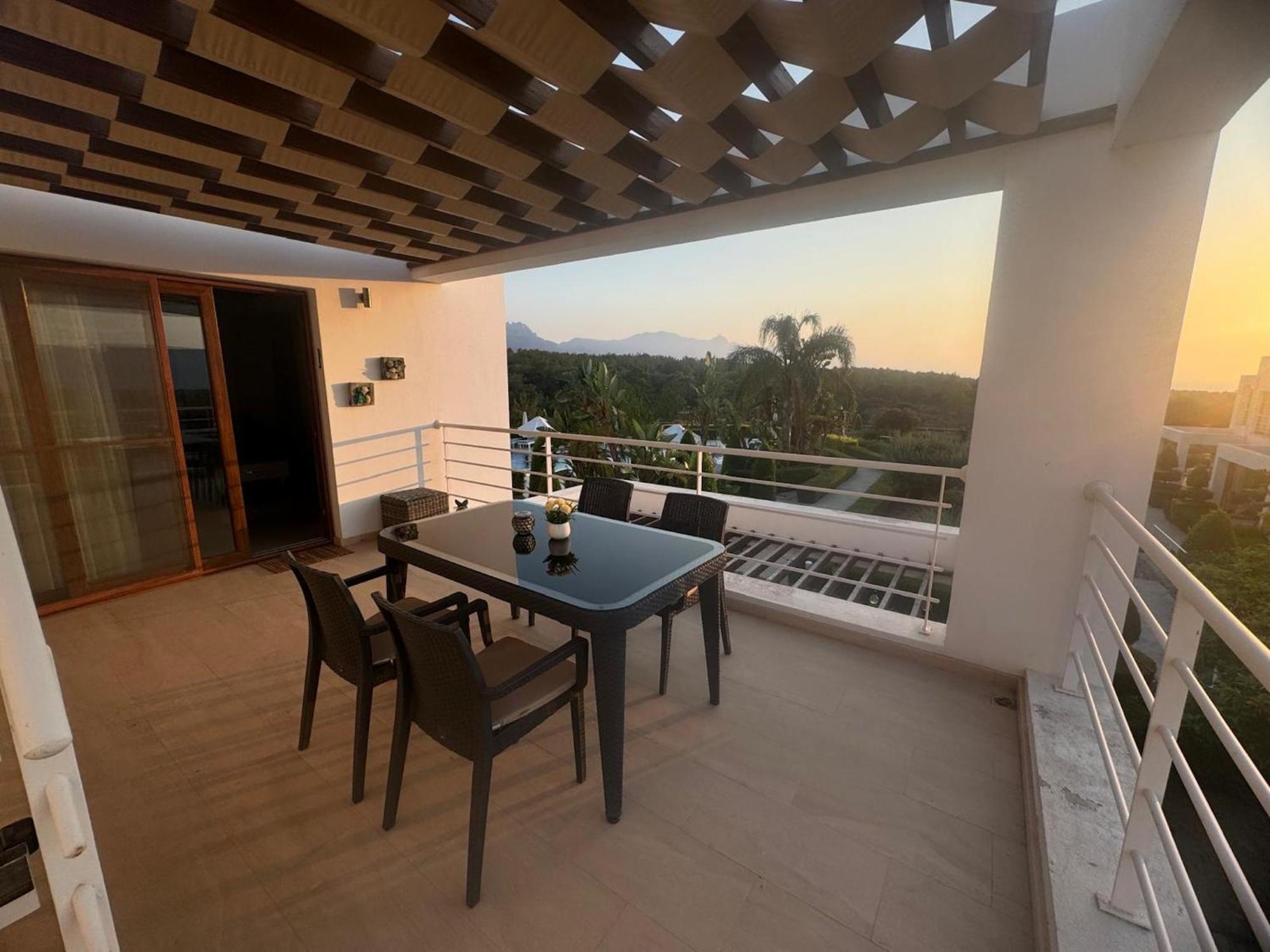 With Astonishing Views Apartment *