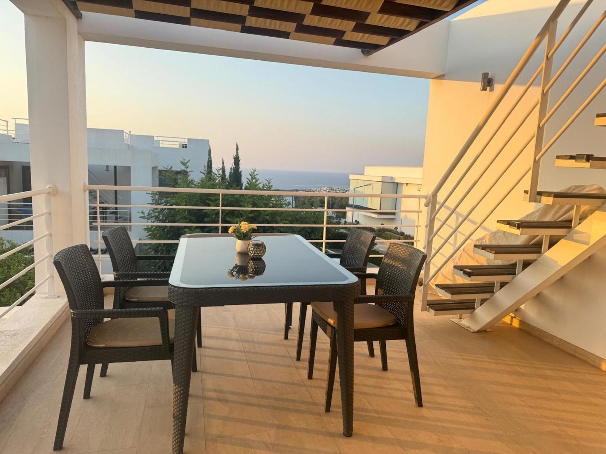 With Astonishing Views Apartment *