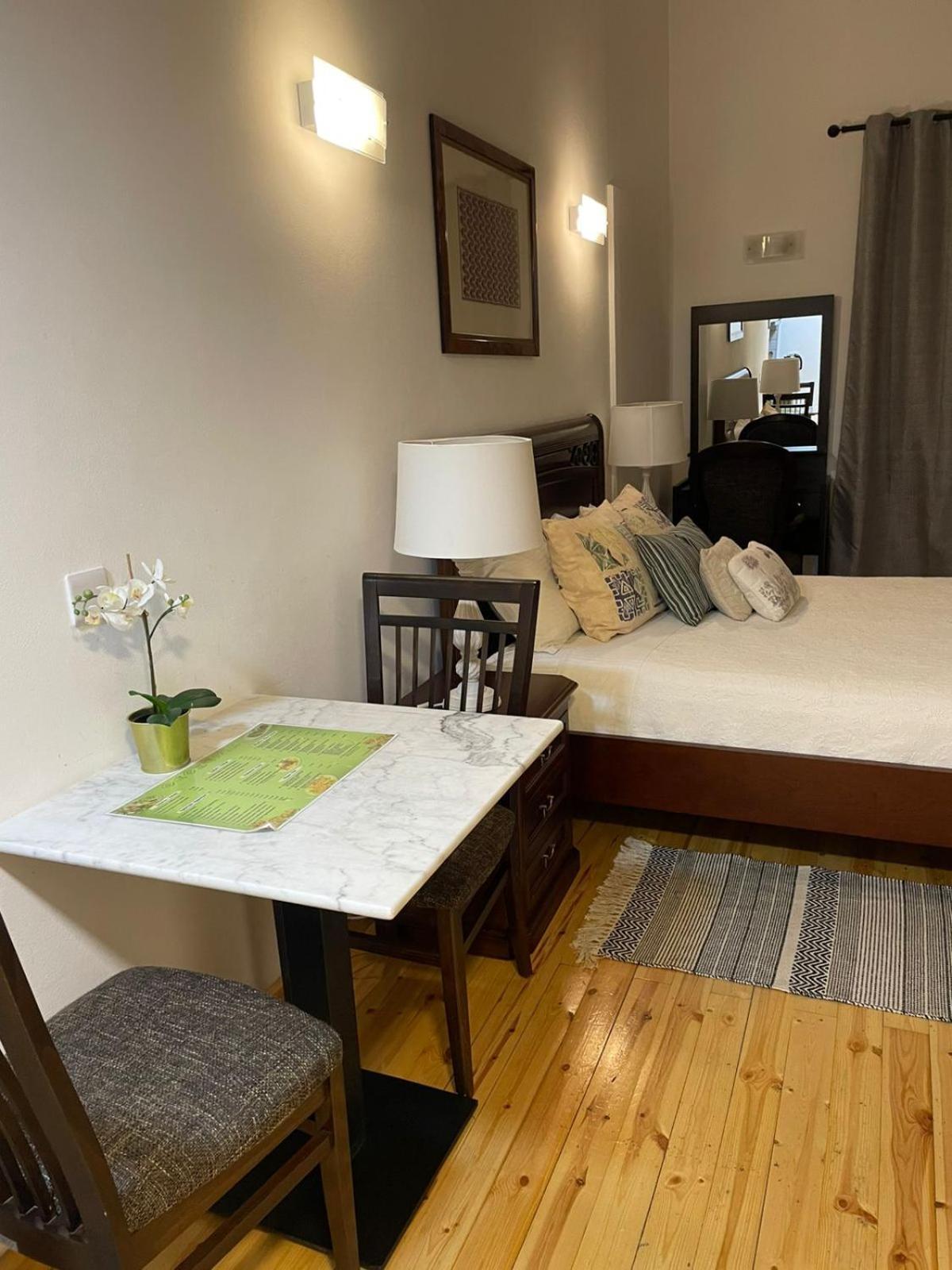 Aparthotel Theoxenia 2*