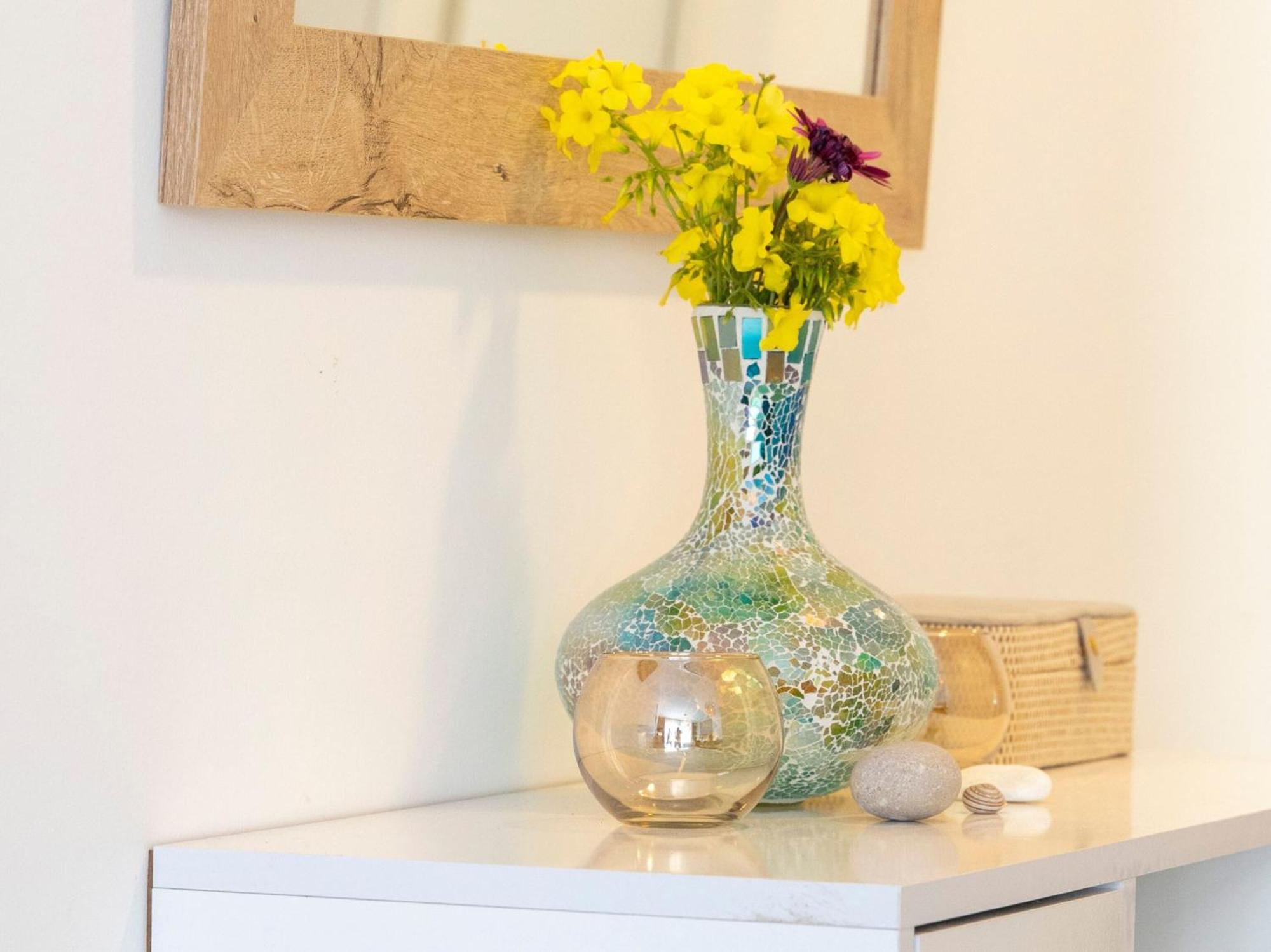 Bright And Lovely Furnished Apartment