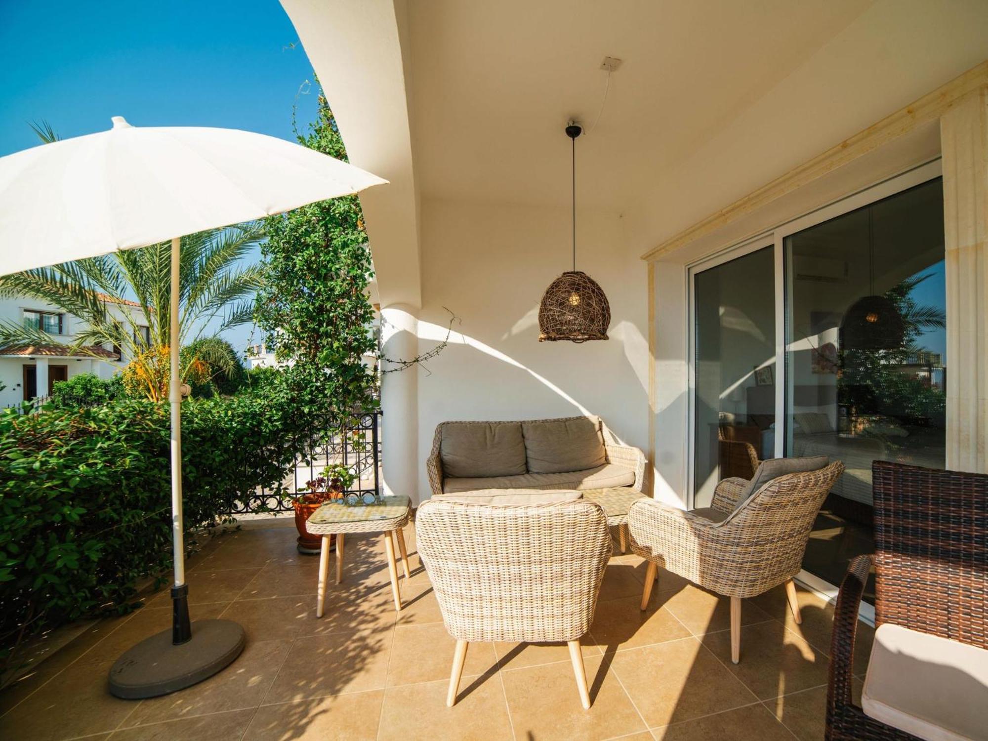 Apartment Sunny And Family Friendly Directly At The Pool *
