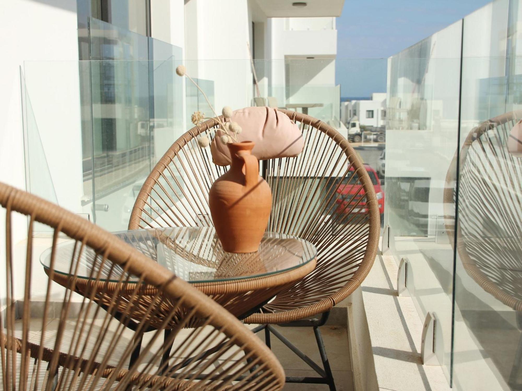 Boho Seaside In Cove Garden Apartment Kyrenia (Northern Cyprus)