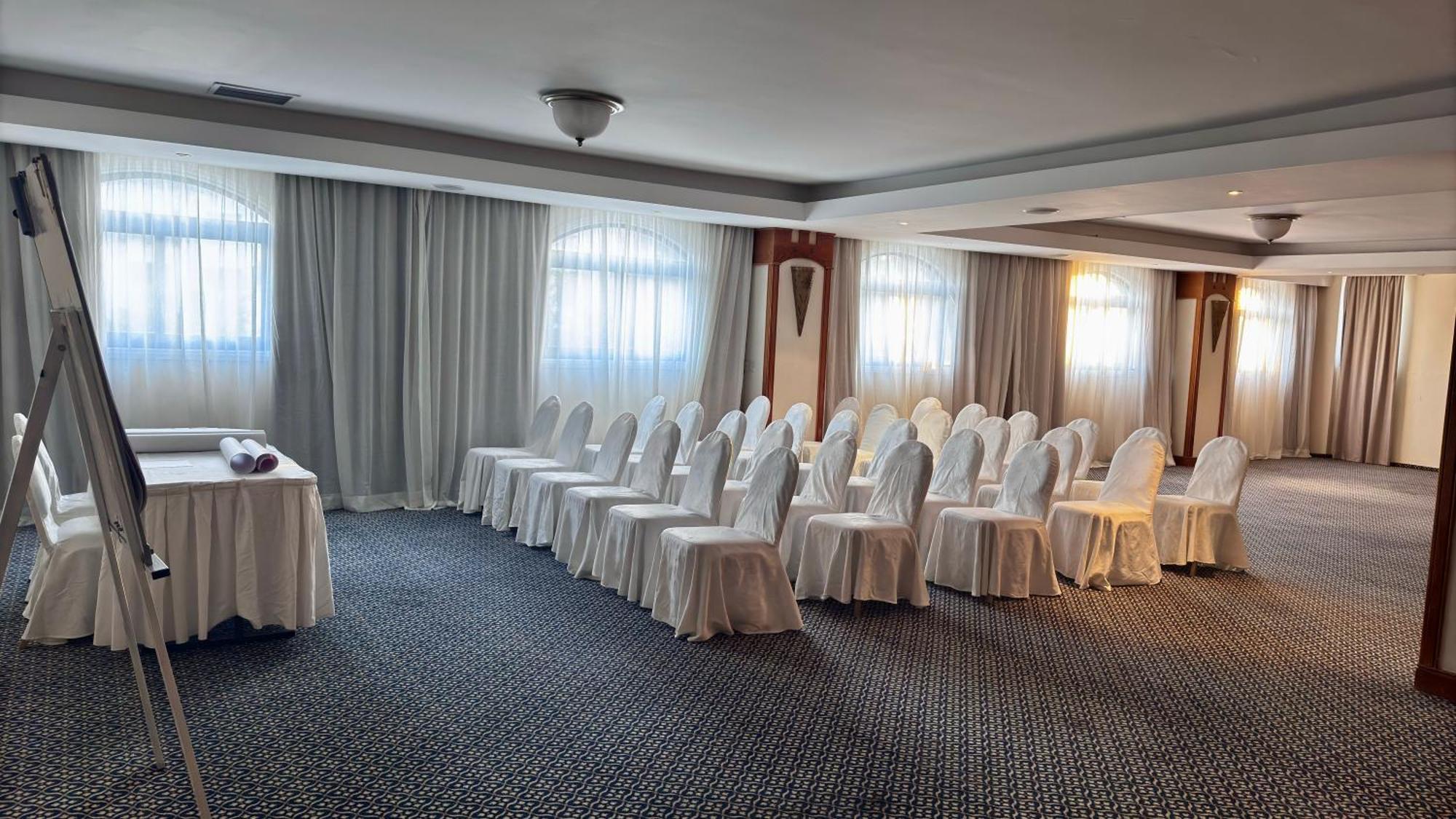 Hotel Navarria Blue Limasol