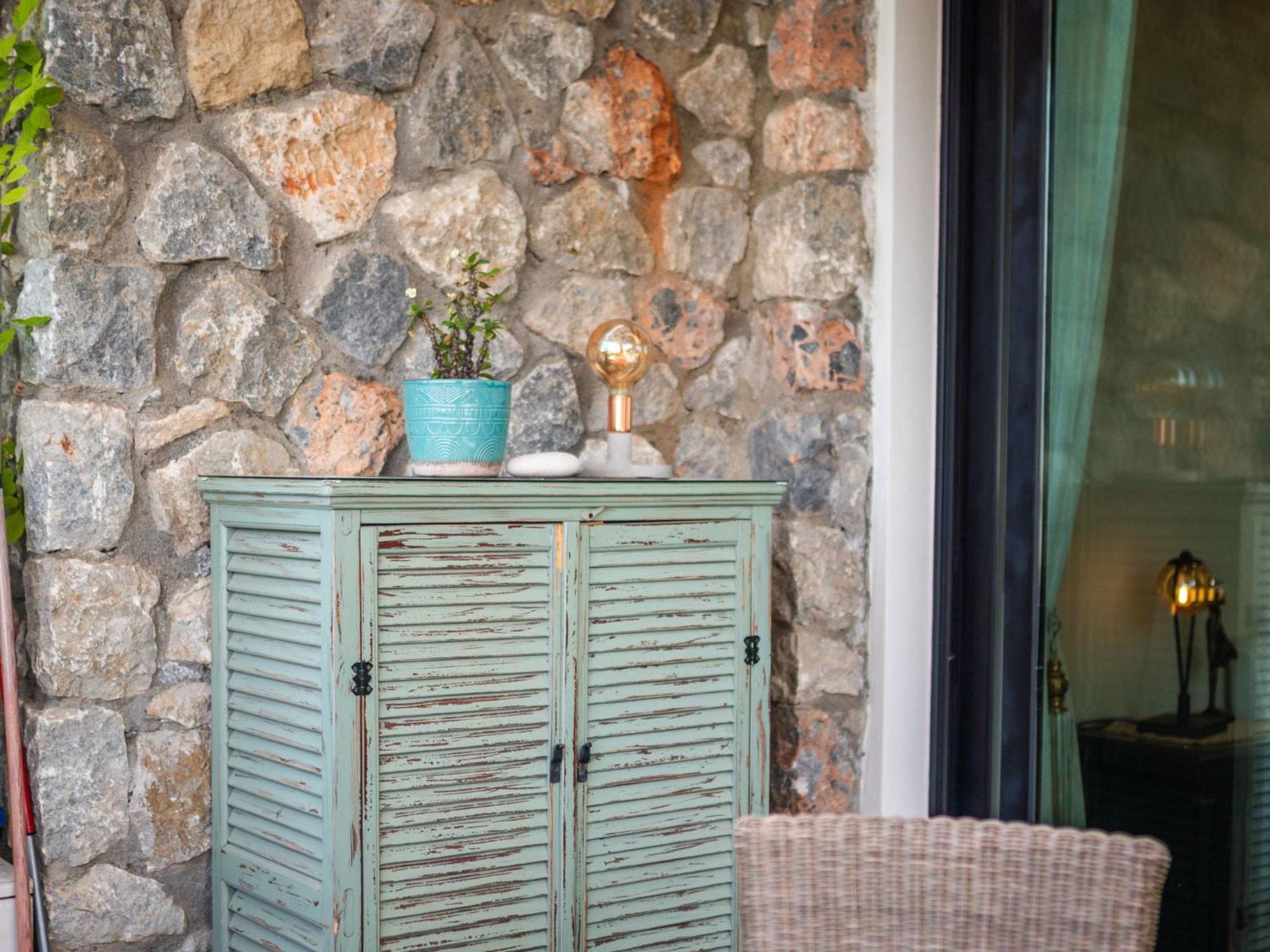Modern And Cozy Designer In Relaxing Environment * Kyrenia (Northern Cyprus)