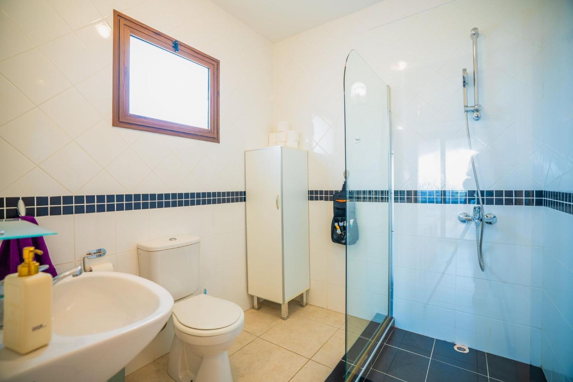 Welcoming 3-bedroom With Ocean Views * Agios Georgios (Girne)