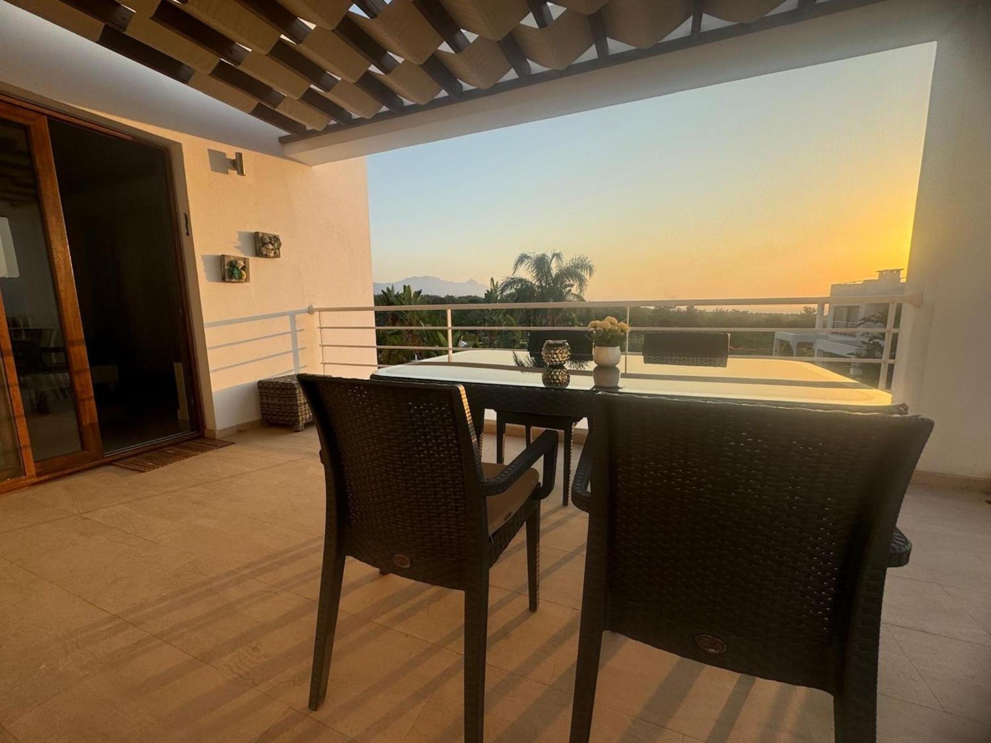 Apartment With Astonishing Views Agios Georgios (Girne)