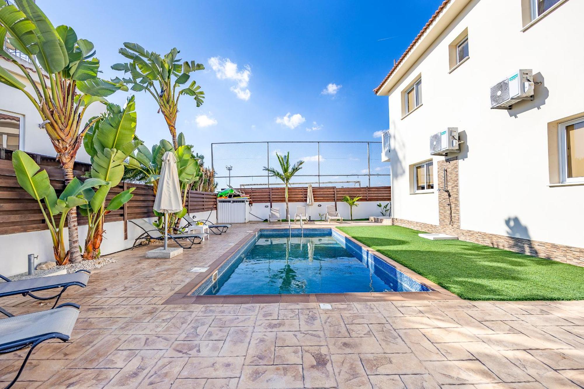 Stephania Agia Napa