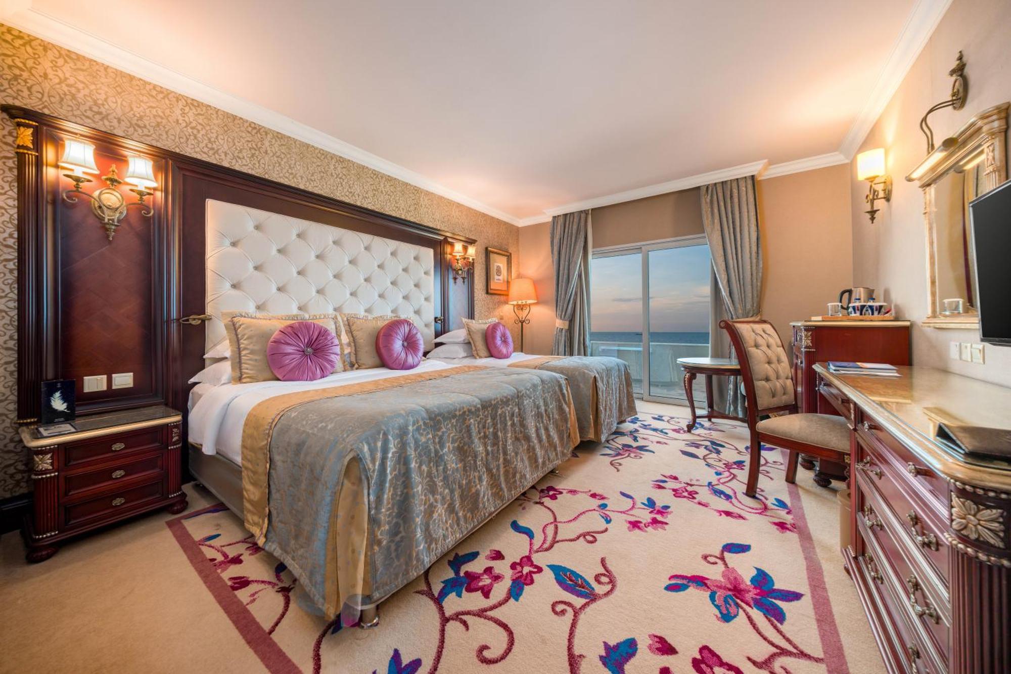 Hotel Merit Park Casino & Karmi