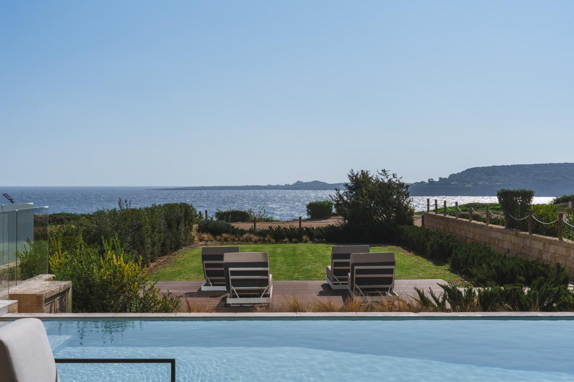 Periyiali Konnos Villa *