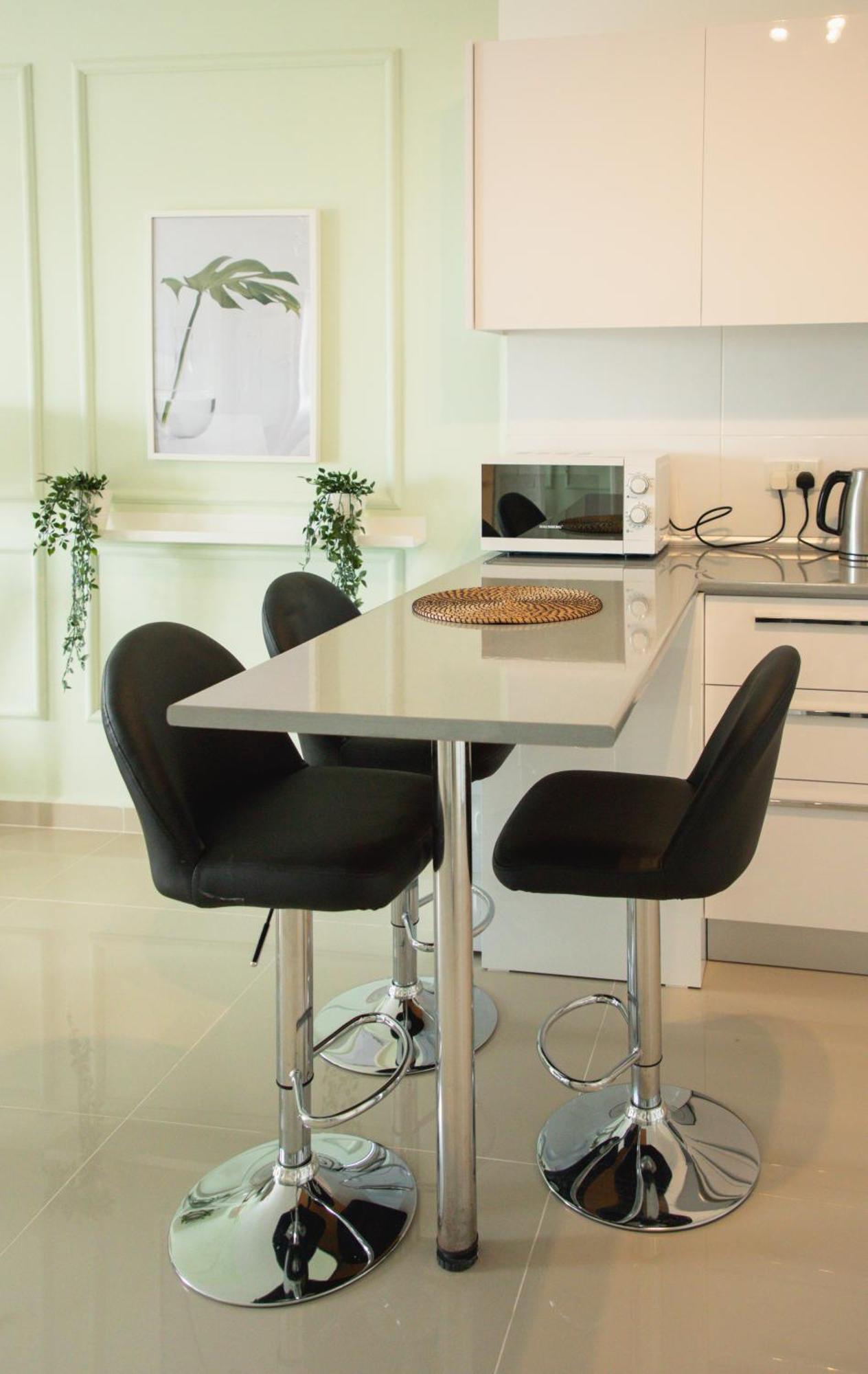 Apartment Spacious One Bedroom In Caesar & Spa, Long *