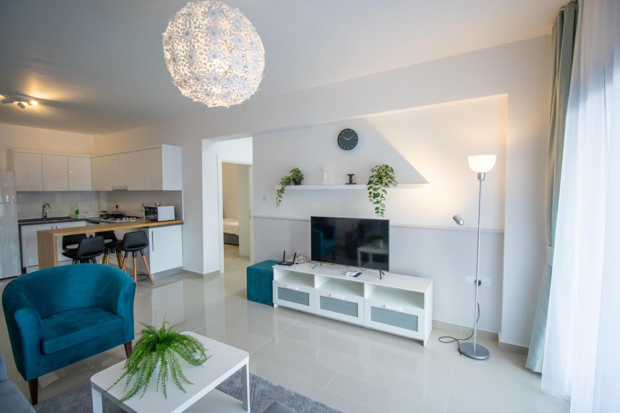 Deluxe Two Bedroom In Caesar & Spa, Long * Perivolia tou Trikomou