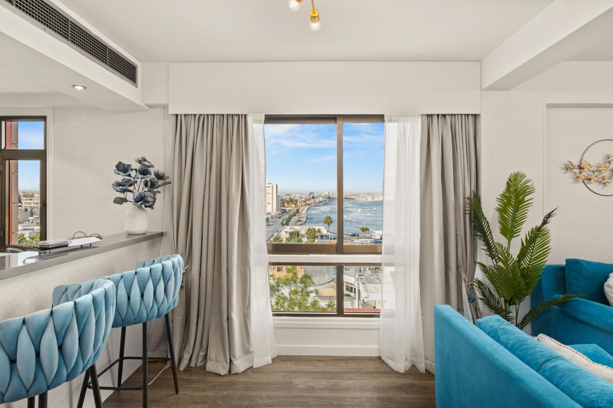 Apartment Lazuli Sea View Beachfront Ap 254