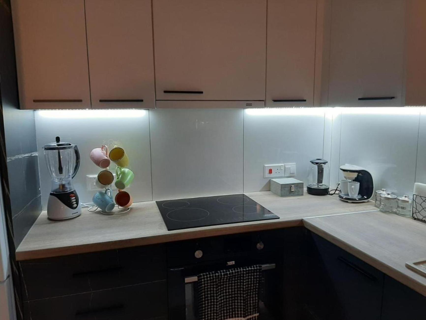 H&o Boulevard Breeze Apartment! Appartement
