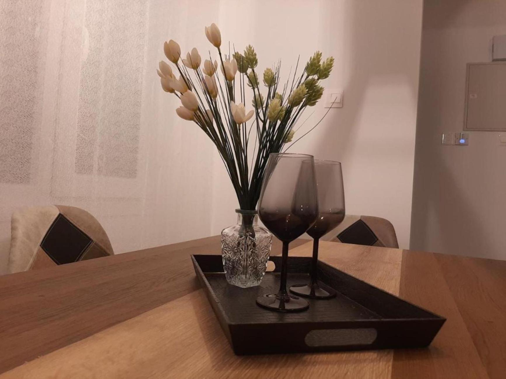 H&o Boulevard Breeze Apartment! Appartement Paphos