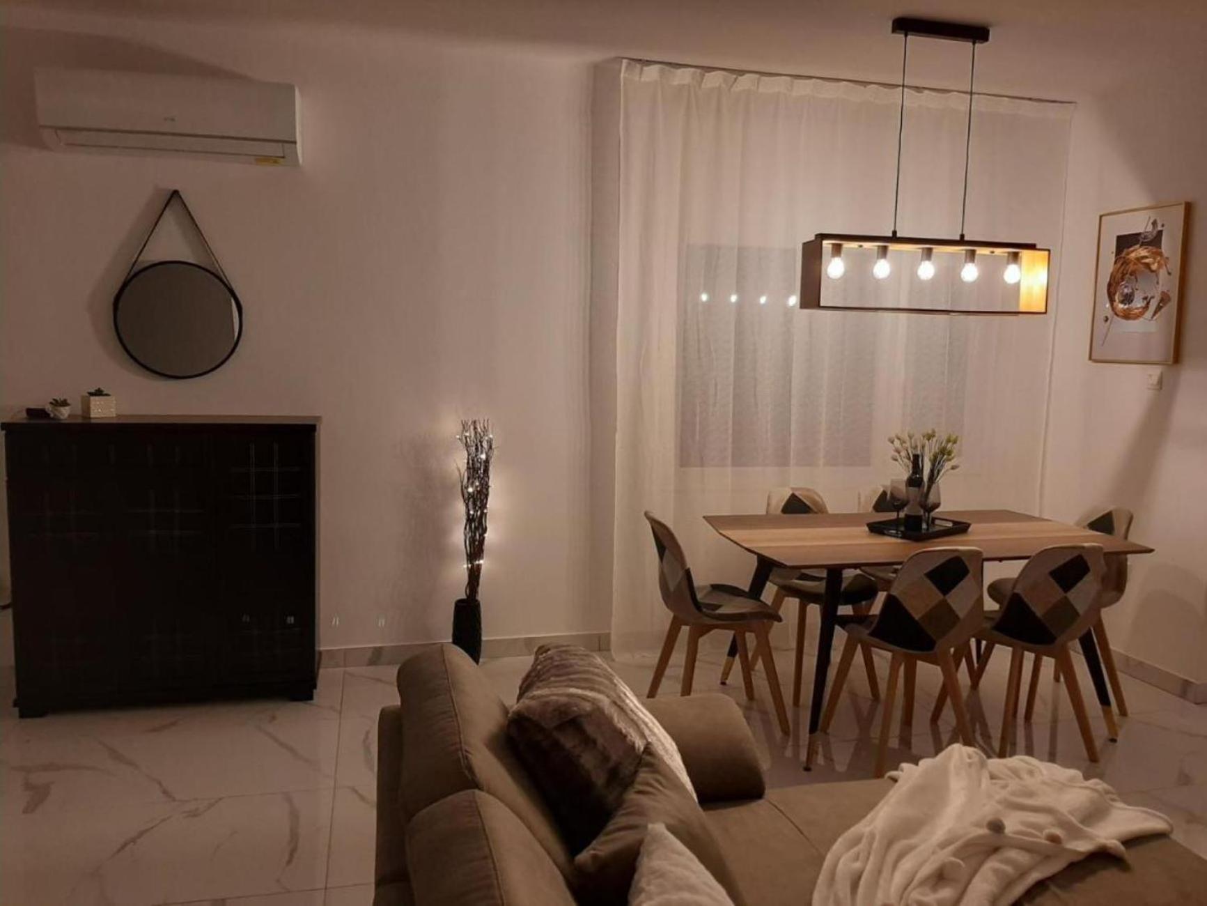 Appartement H&o Boulevard Breeze Apartment! Paphos