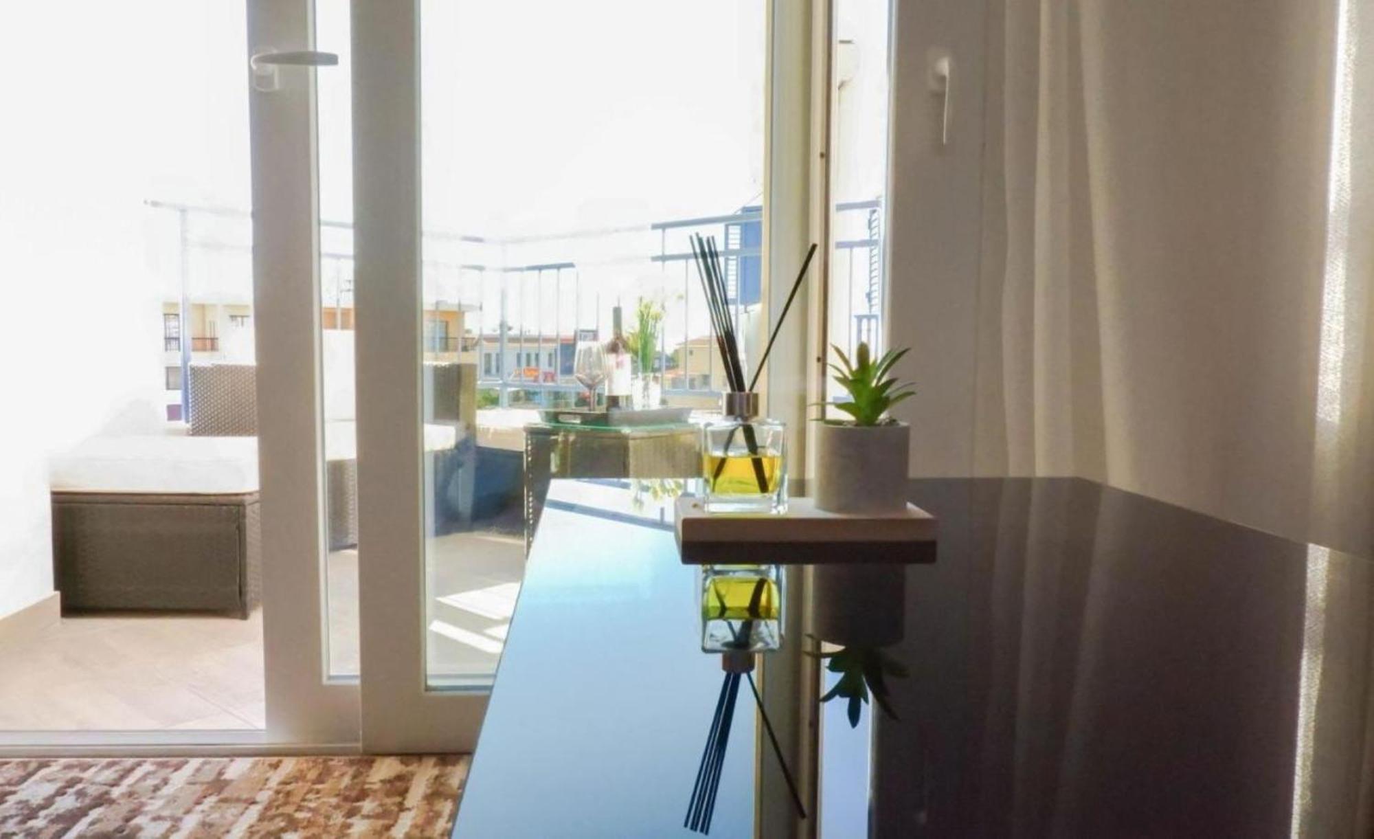 H&o Boulevard Breeze Apartment! Appartement *