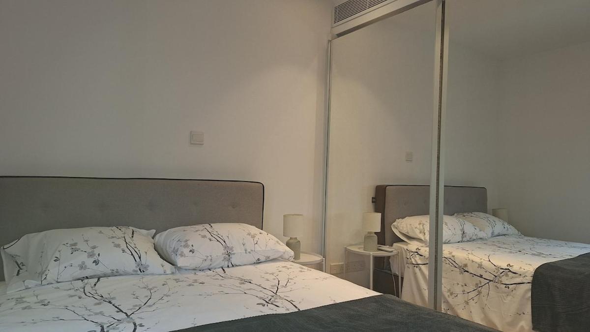 Apartment Luxury Seafront 2 Bedroom Limassol