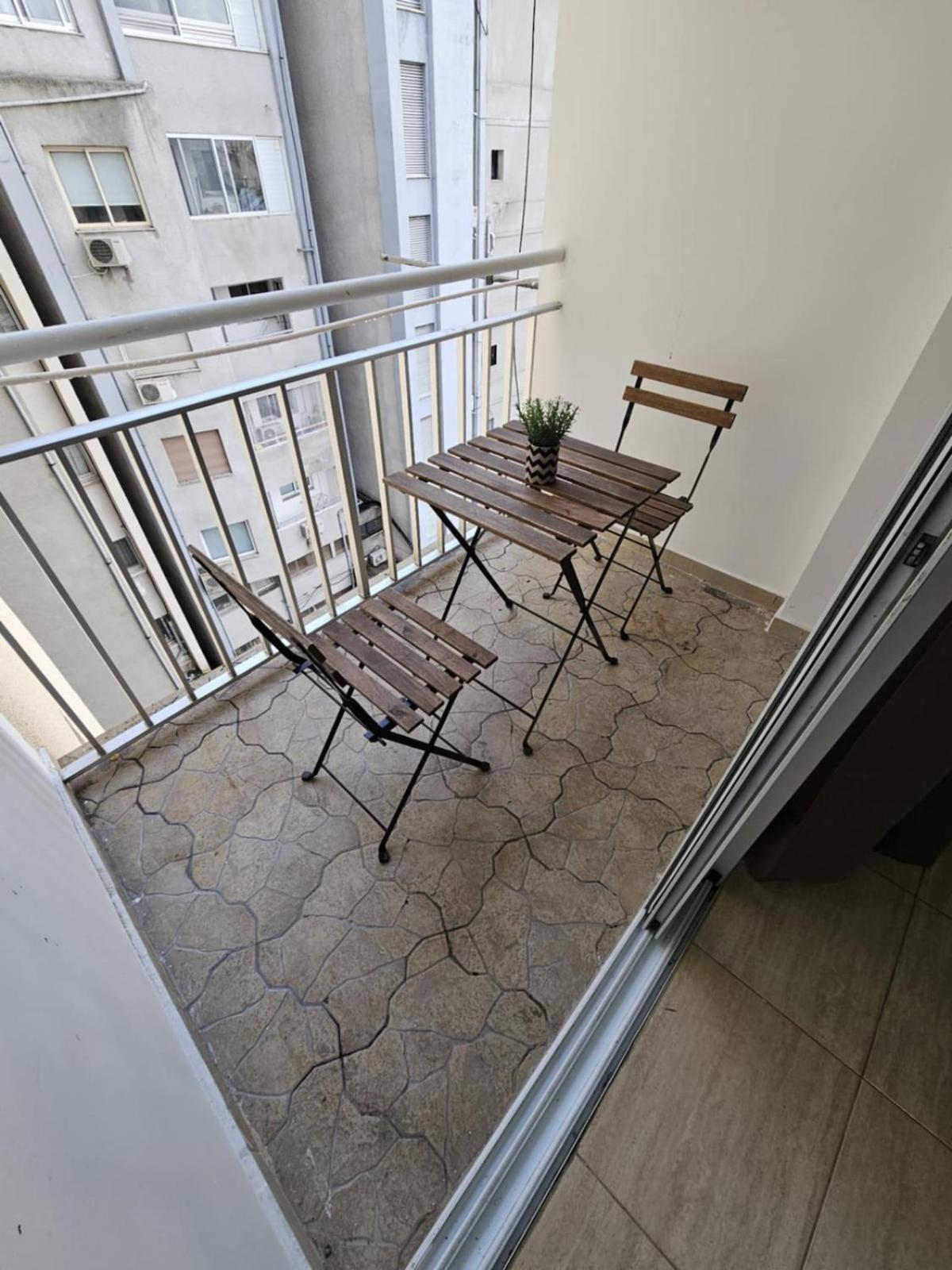 Melmar Molos Apartment