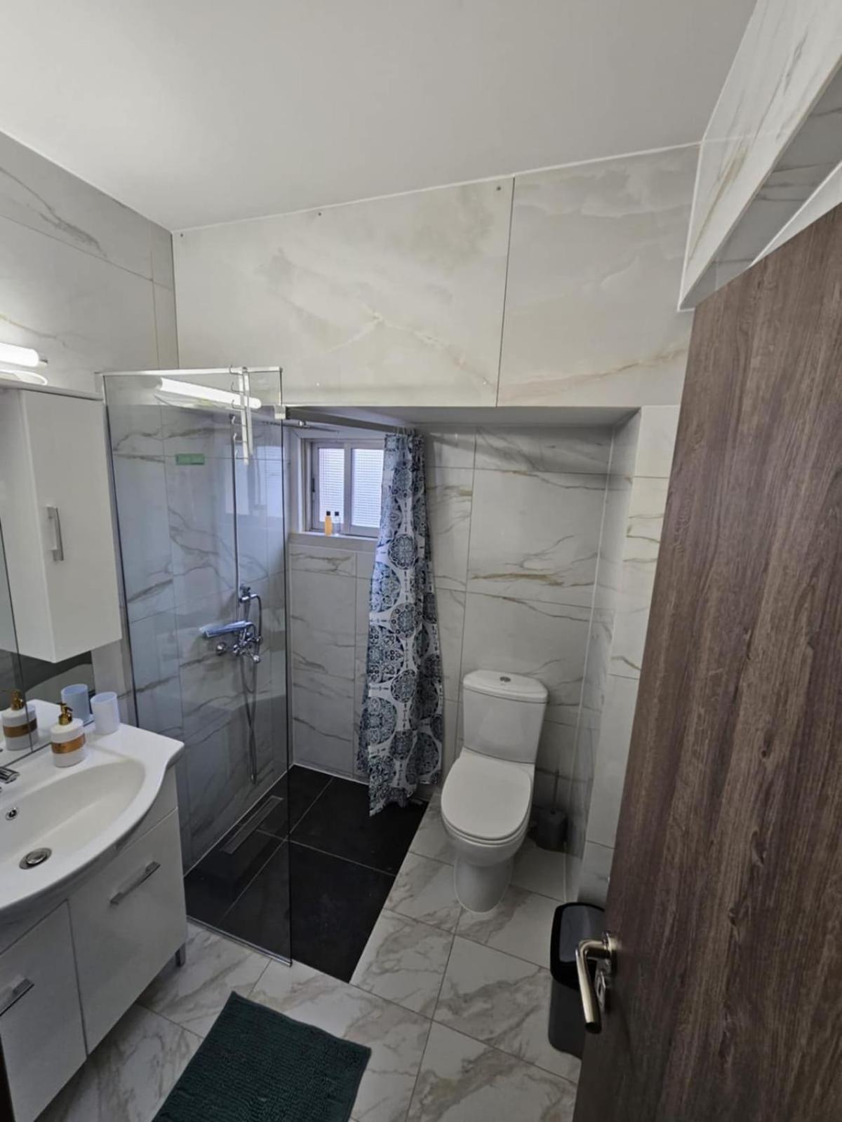 Melmar Molos Apartment *
