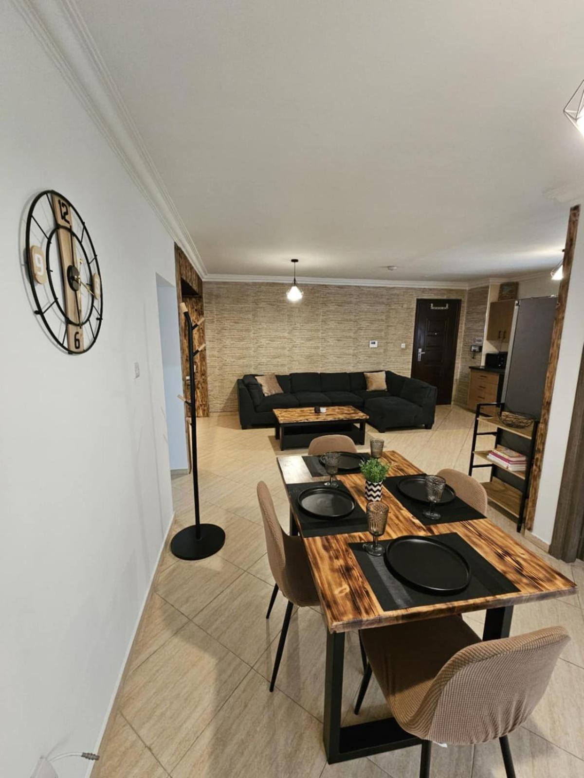 Melmar Molos Apartment Limassol