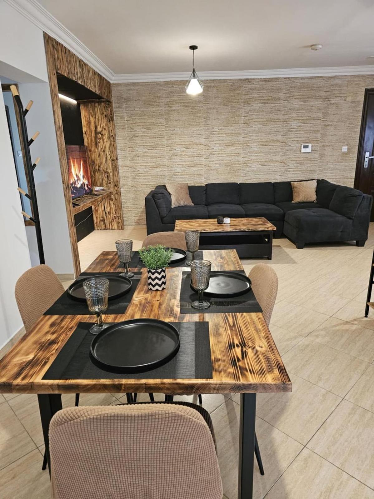 Melmar Molos Apartment Limassol