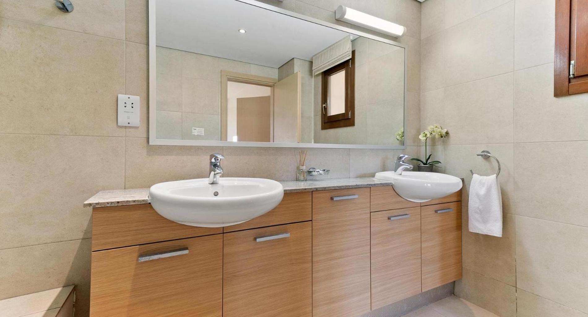 Lovely Ground Floor Pomos With Private Garden And Communal Pool - Aphrodite Hills Apartment