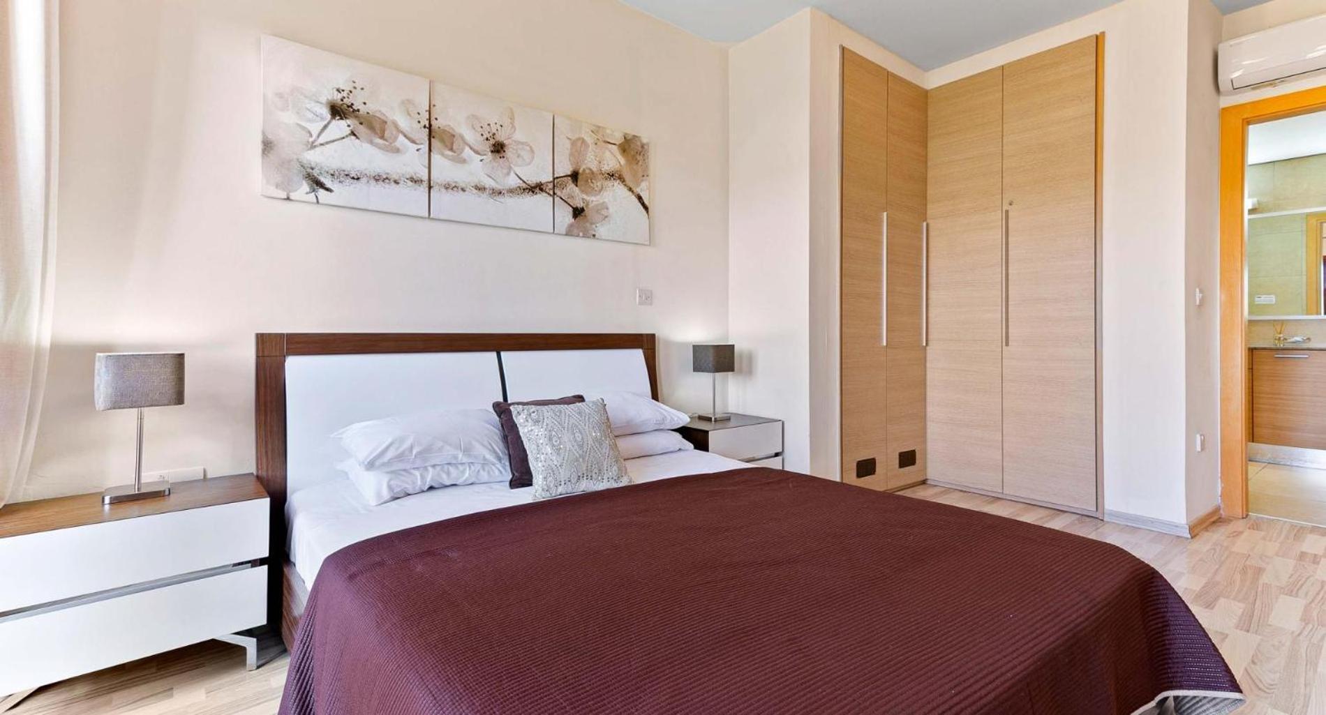 Lovely Ground Floor Pomos With Private Garden And Communal Pool - Aphrodite Hills Apartment *