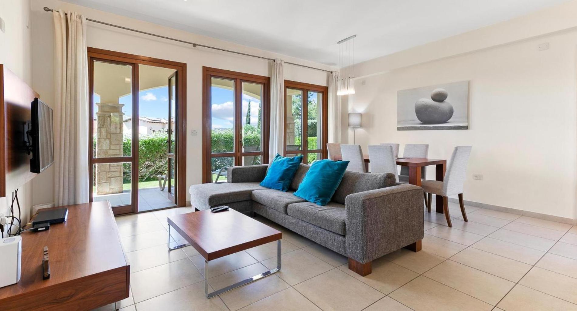 Lovely Ground Floor Pomos With Private Garden And Communal Pool - Aphrodite Hills Apartment Kouklia