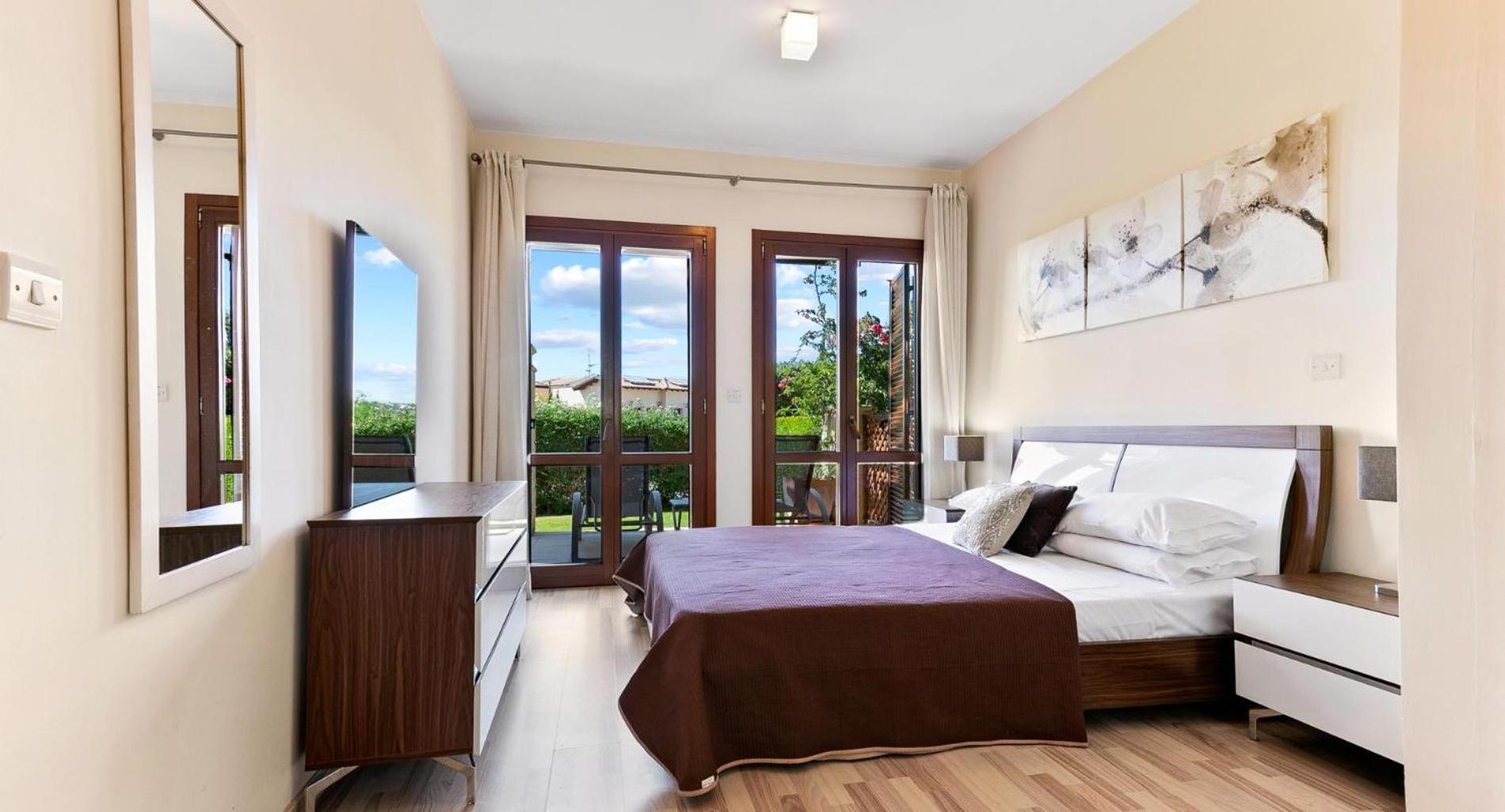 Lovely Ground Floor Pomos With Private Garden And Communal Pool - Aphrodite Hills * Kouklia