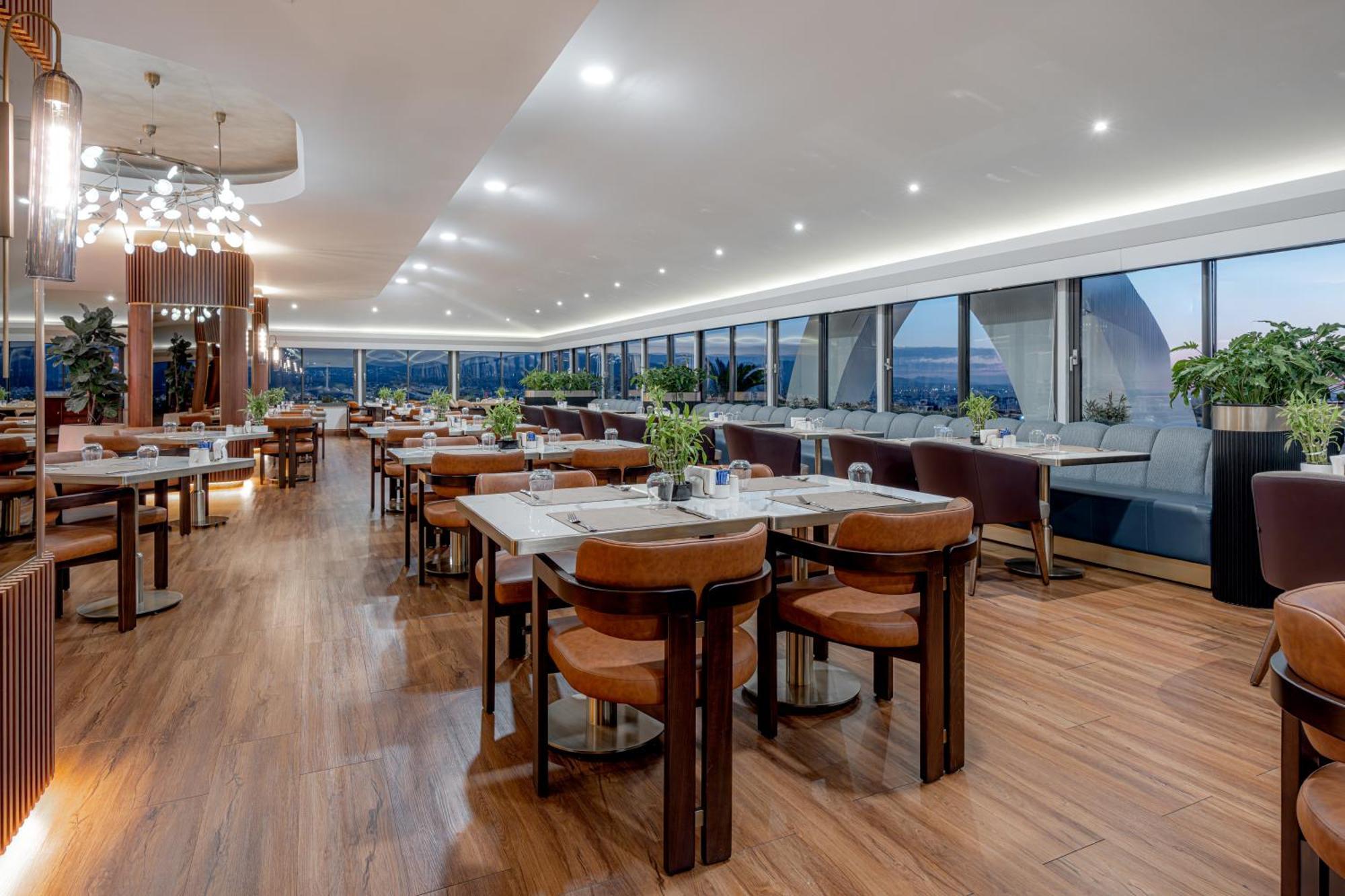 Merit & Casino Hotel 5*