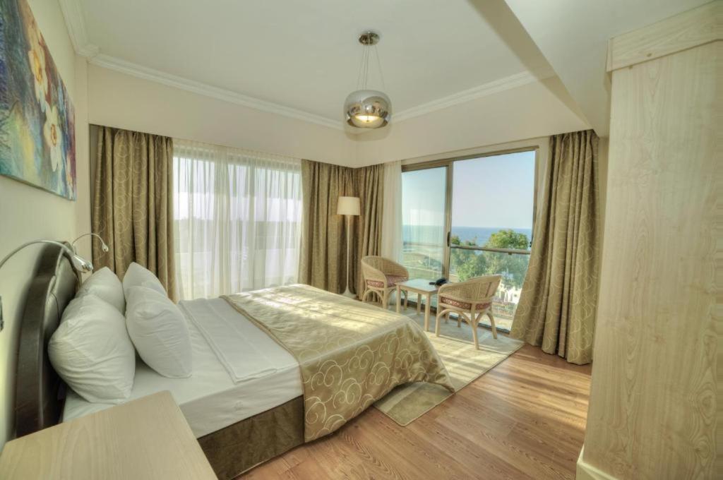 Hotel Jasmine Court & In Kyrenia Agios Nikolaos (Famagusta)