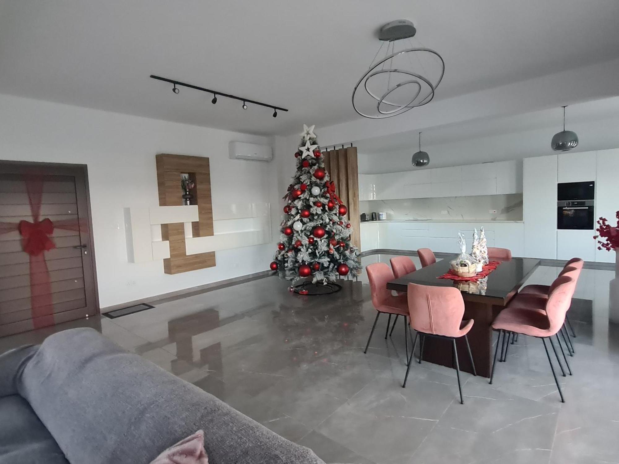 Villa Eva Luxury Lachi