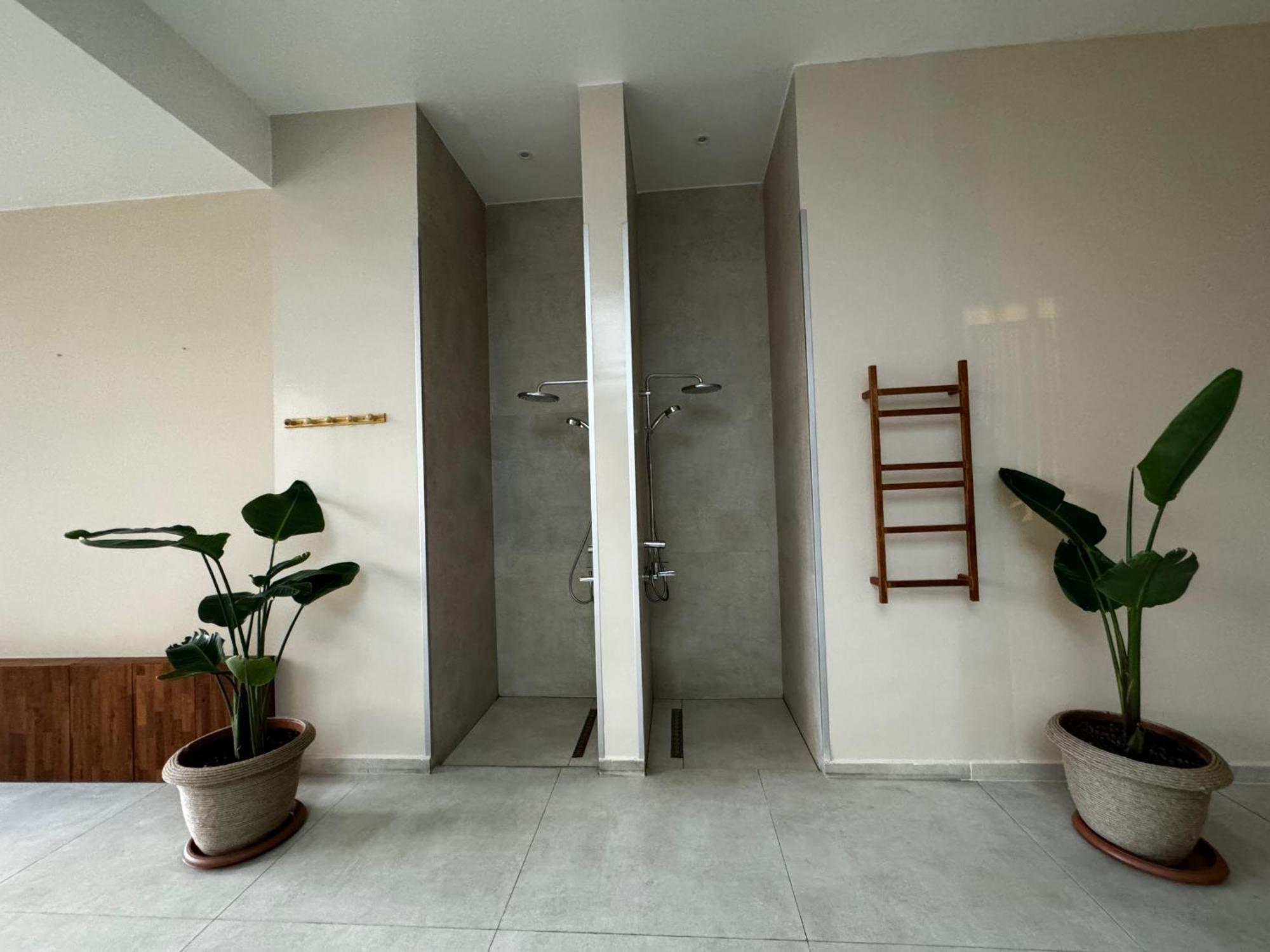Courtyard Long Iskele Apartment