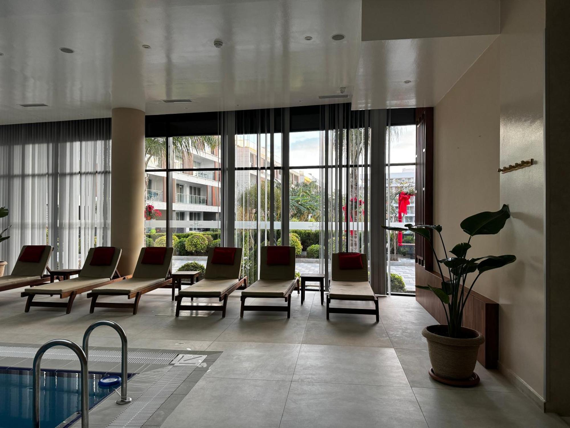 Courtyard Long Iskele Apartment *