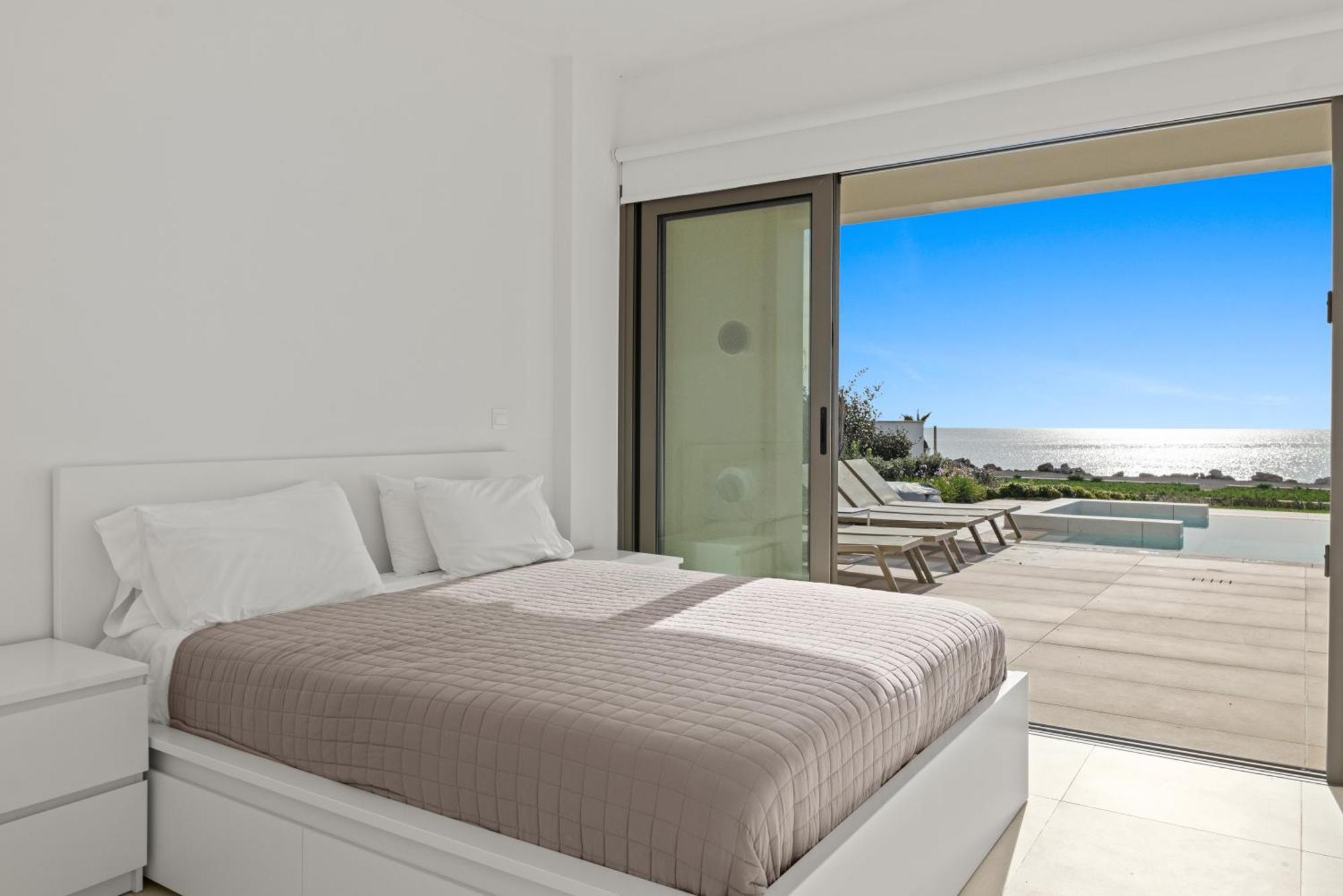 Villa Serenity Waves 2 Larnaca