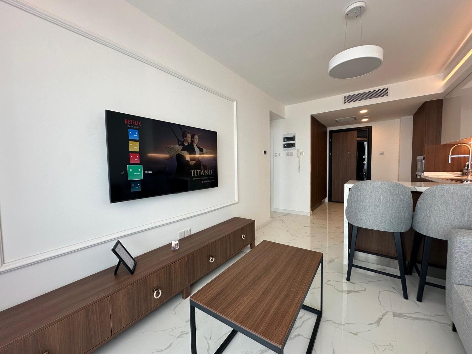 Grand Sapphire Luxury By Myguest Cyprus Apartment