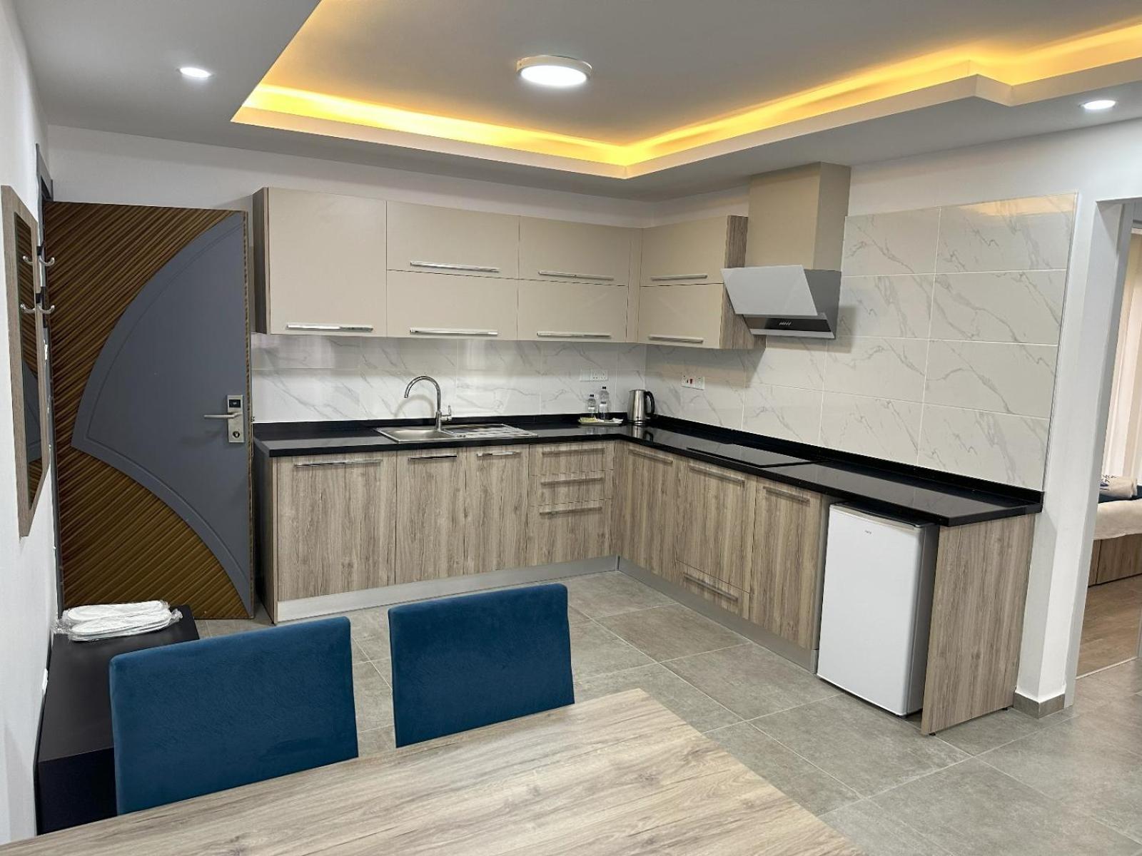 Nurel Shark Hotel