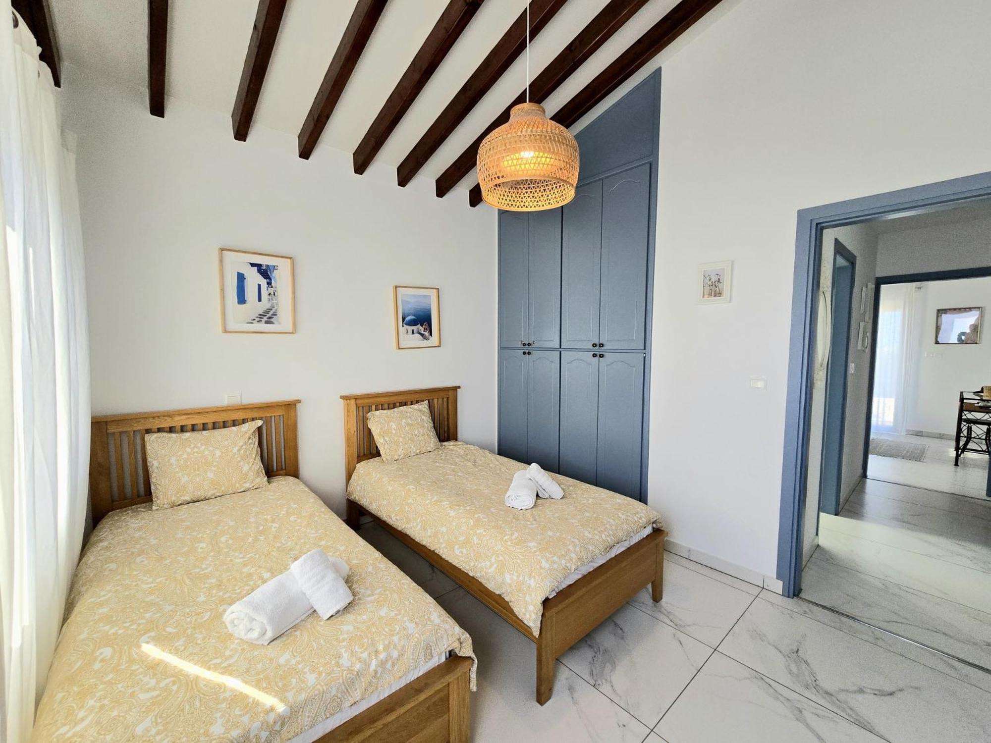 Newly Renovated 2 Bedroom With Pool & Seaview * Paphos